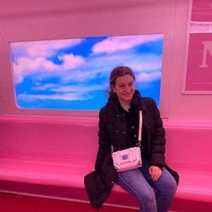 Meet your Posher, Hope